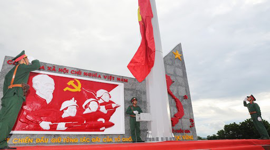 Cột cờ tổ quốc tại đảo ngọc vưng