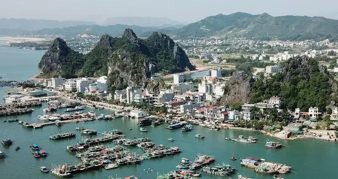 Vân Đồn toàn cảnh